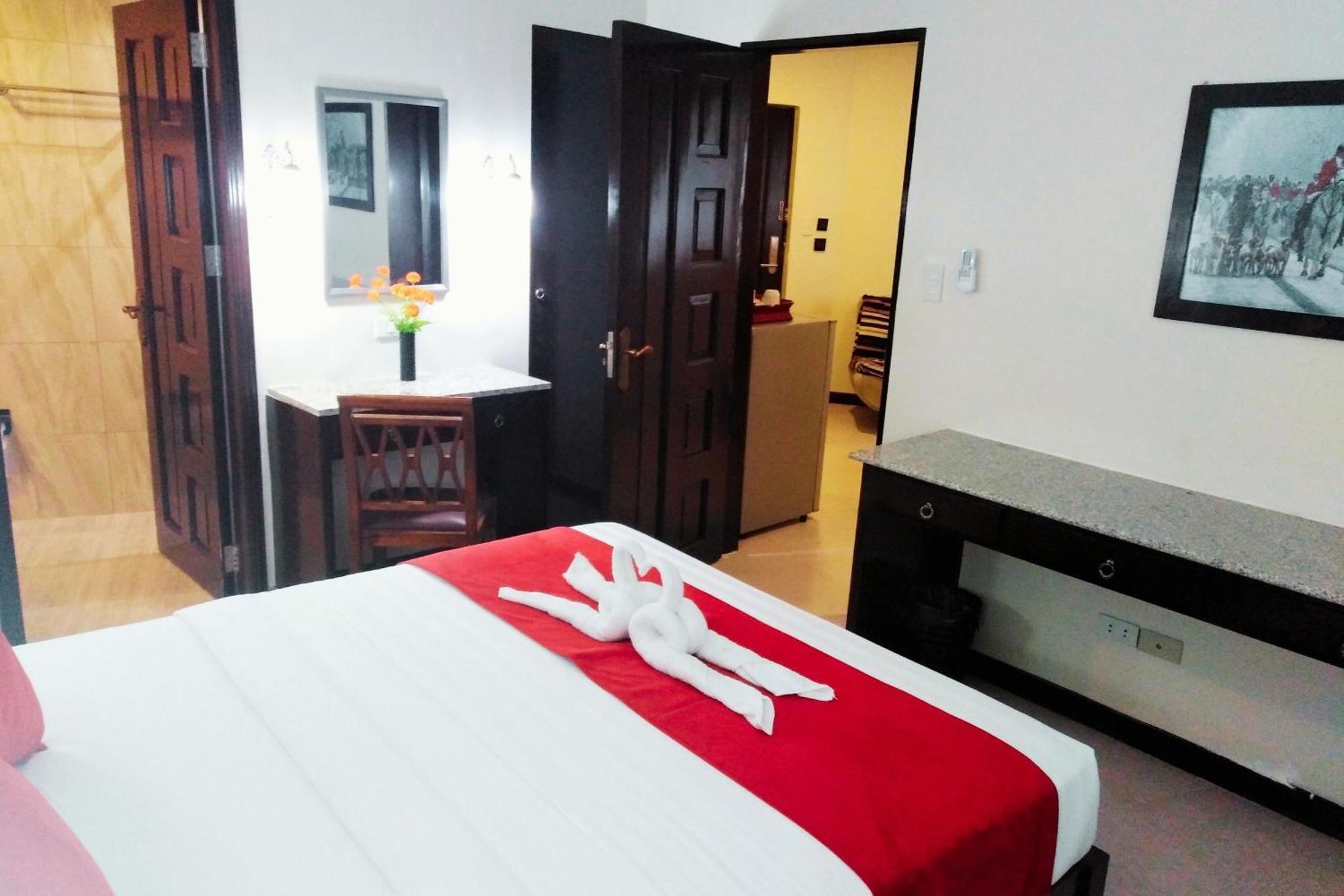 Venezia Suites Hotel Iloilo Номер фото