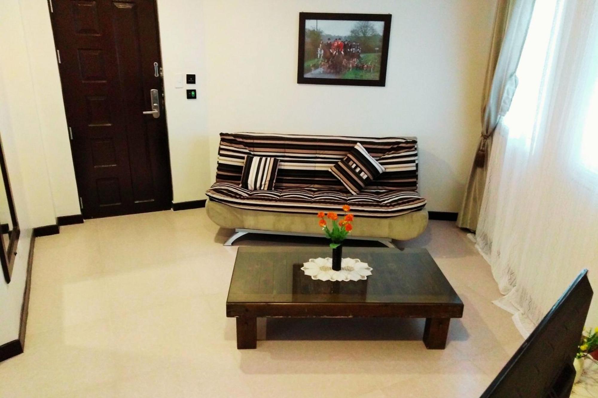 Venezia Suites Hotel Iloilo Номер фото