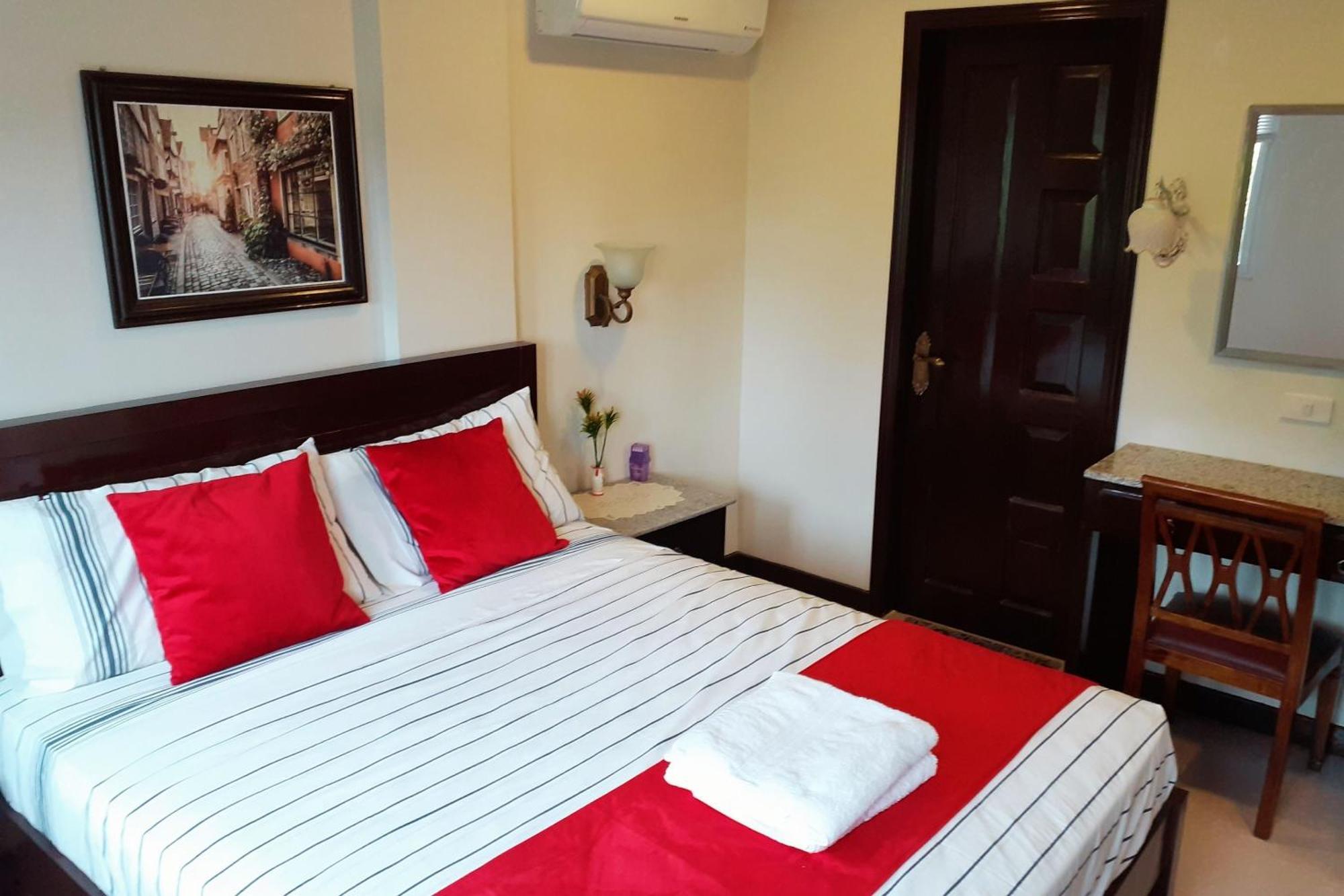 Venezia Suites Hotel Iloilo Номер фото