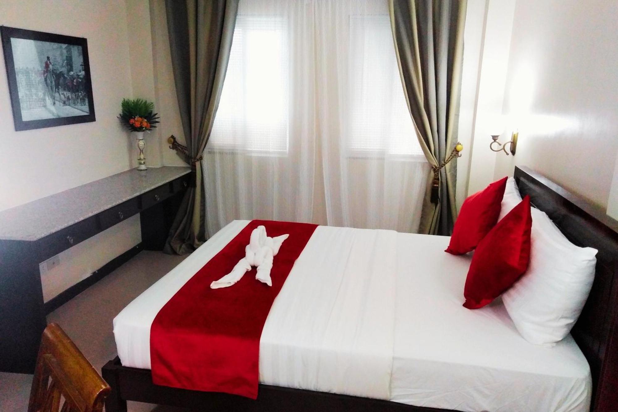 Venezia Suites Hotel Iloilo Номер фото