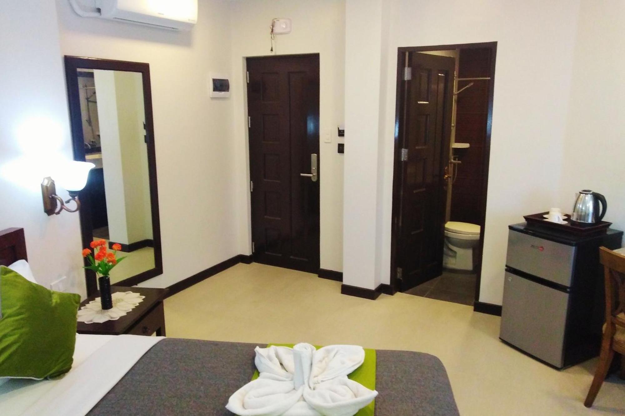 Venezia Suites Hotel Iloilo Номер фото