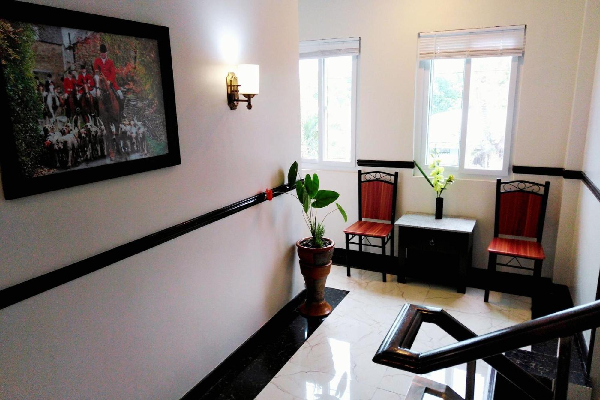 Venezia Suites Hotel Iloilo Экстерьер фото