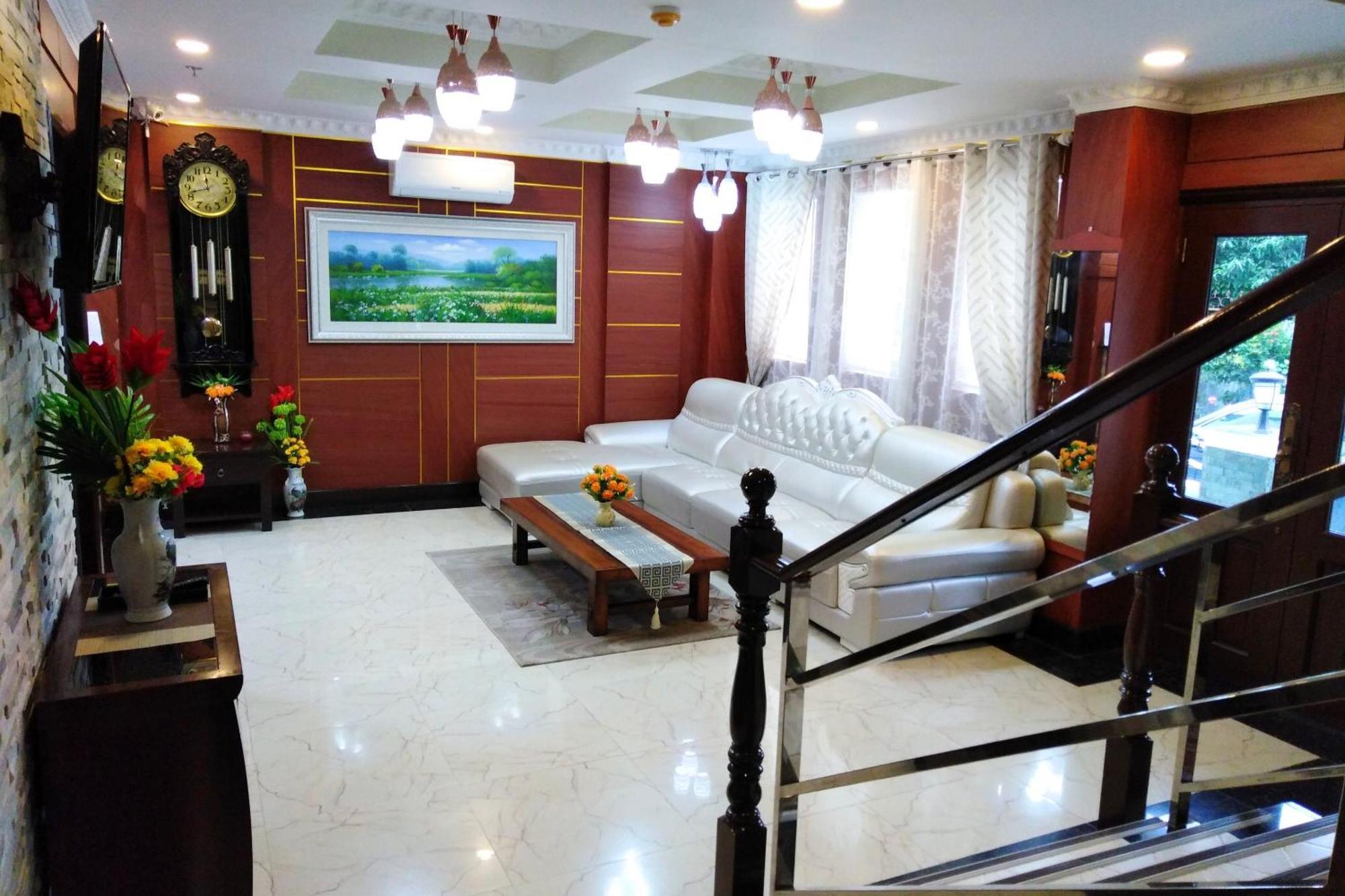 Venezia Suites Hotel Iloilo Экстерьер фото